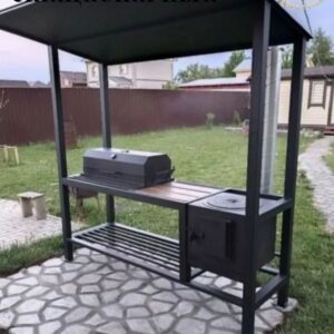 Мангал с зоной барбекю